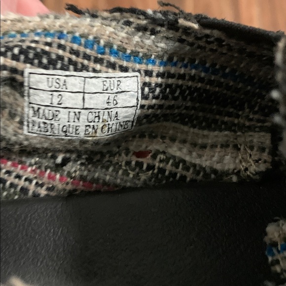 Sanuk | Sz 12 canvas slip on shoes for men - Picture 2 of 3